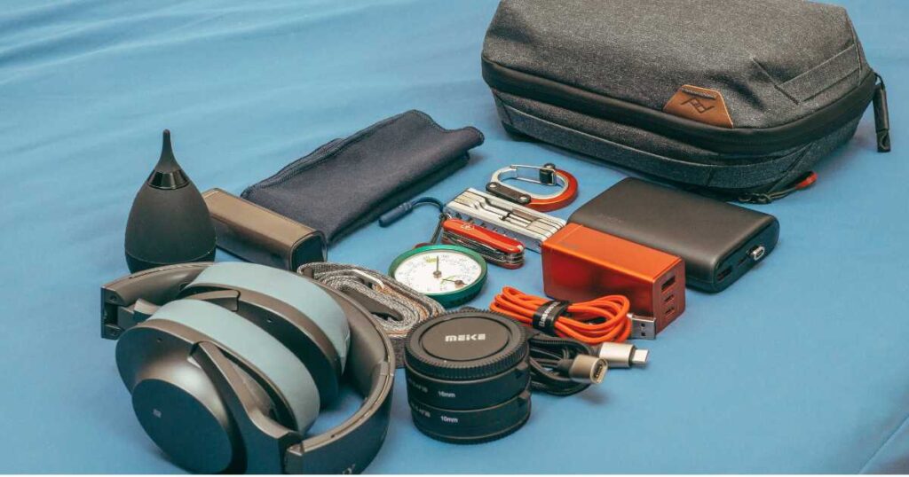 Electronics & Travel Gadgets packing list