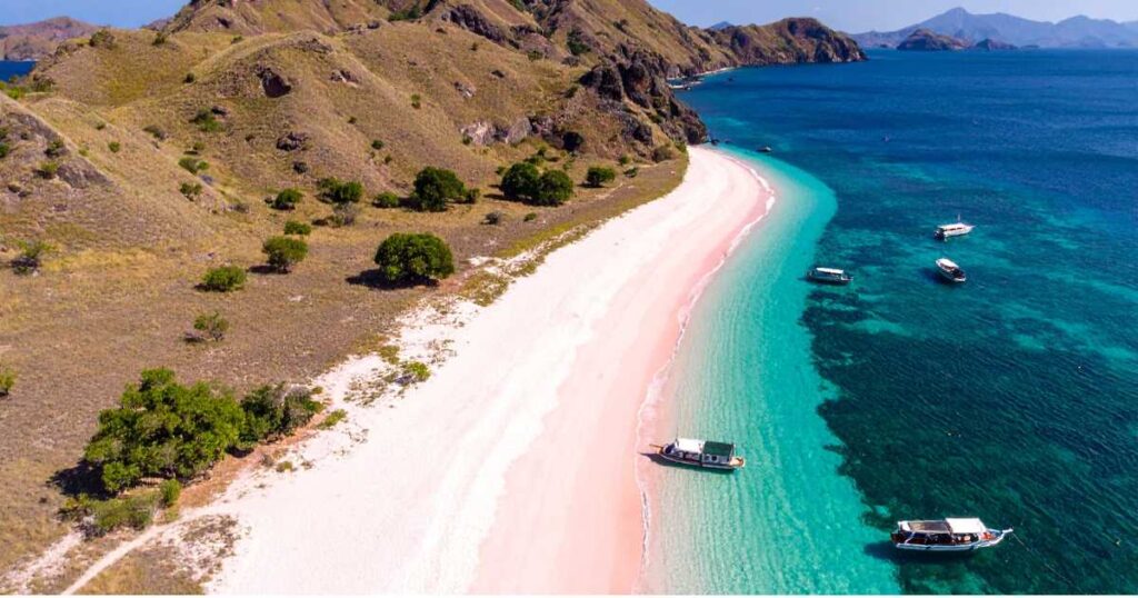 travel between Indonesia islands